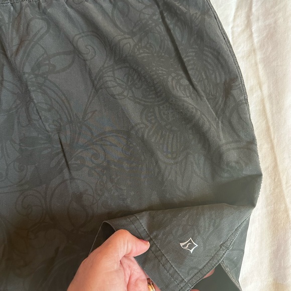 Skort - Picture 3 of 8